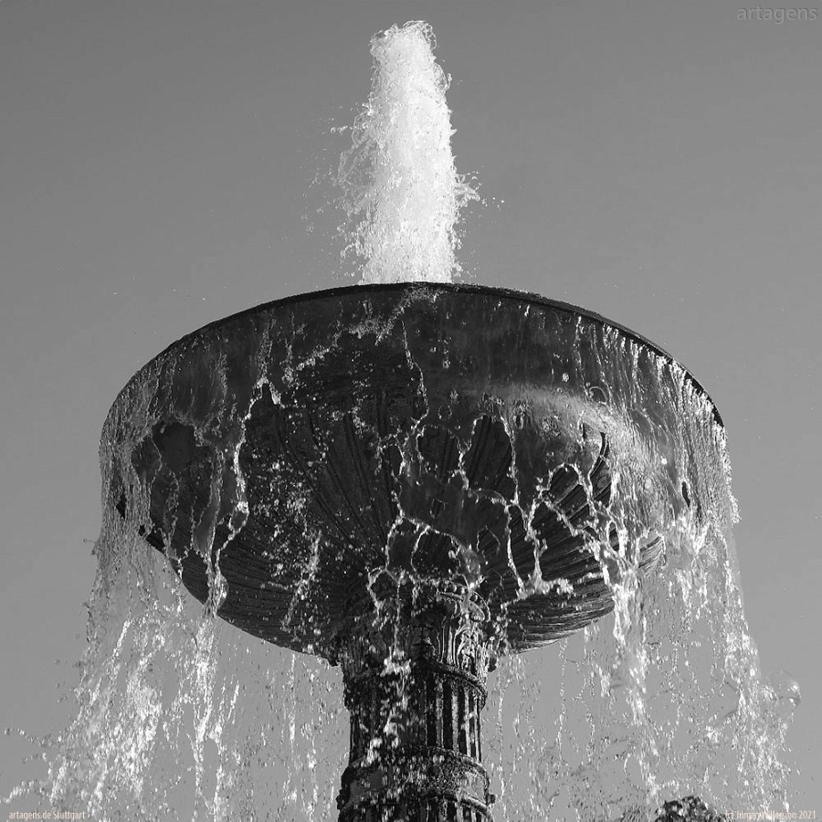0202 Brunnen III.jpg