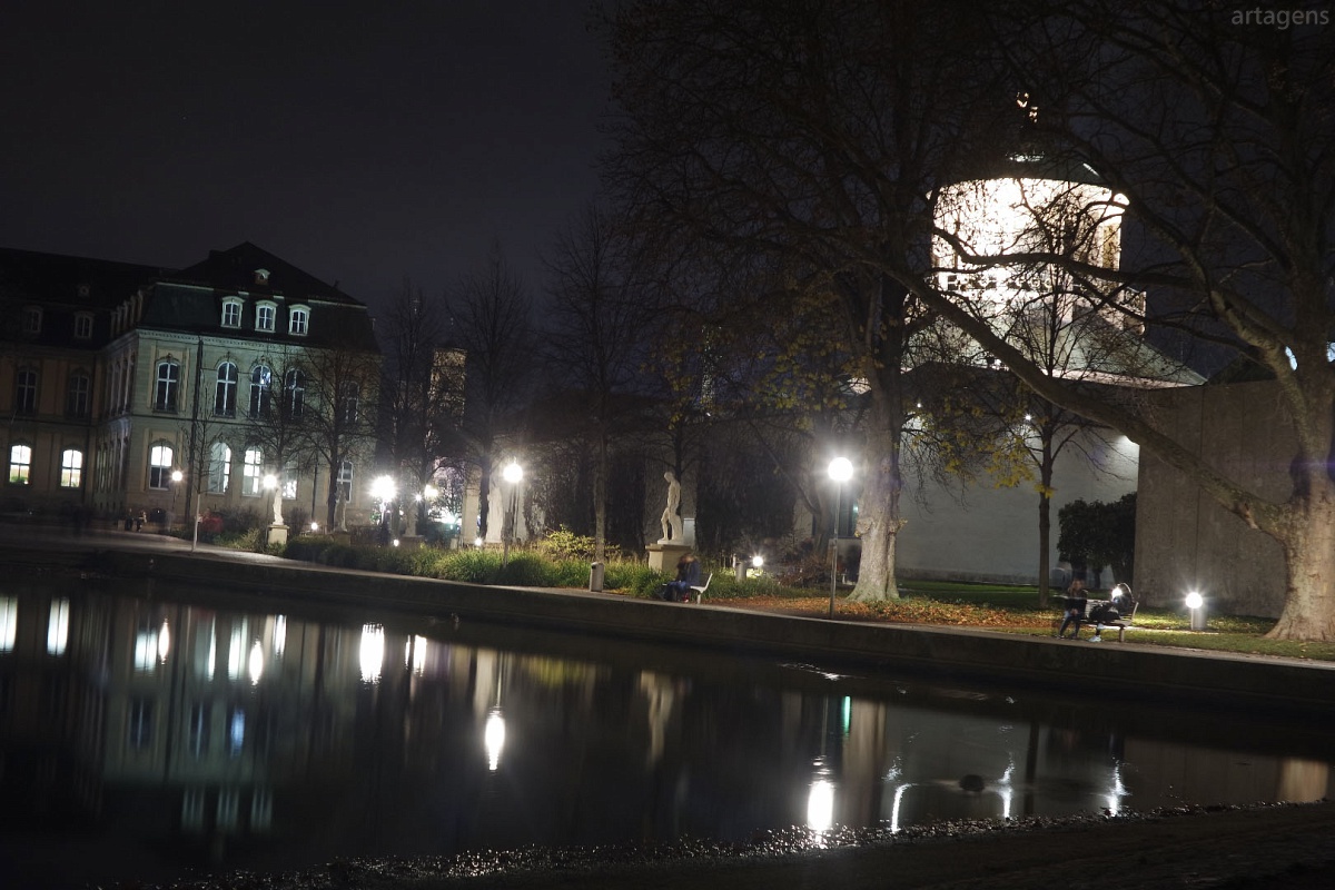 v-_C040008.jpg